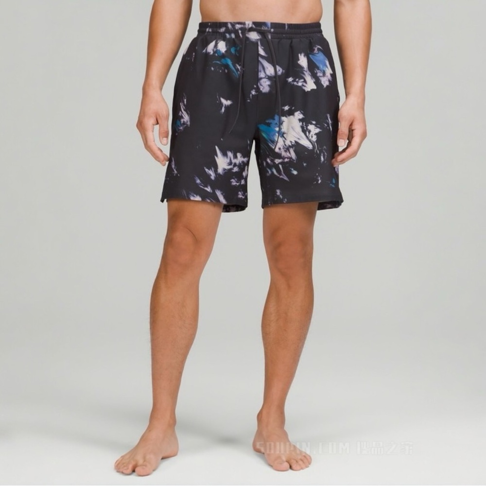 Lululemon Men’s Pool Short 7" Diffuse Dye Print Graphite Grey Multi Size M EUC